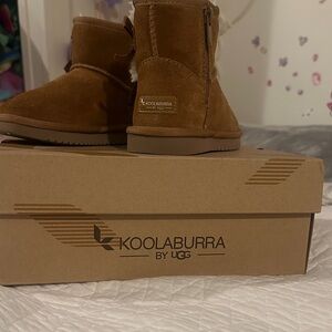Koolaburra by UGG Tan Suede Boots with Bow